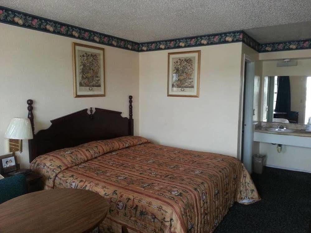 Budget Inn Muskogee Esterno foto